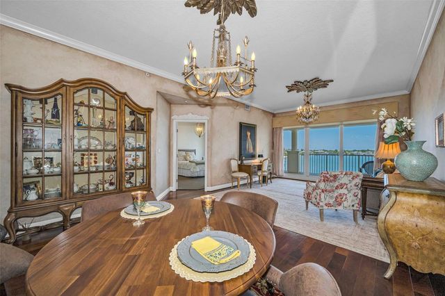 17717 GULF BOULEVARD 504, St Petersburg, FL 33708