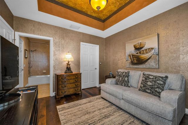 17717 GULF BOULEVARD 504, St Petersburg, FL 33708