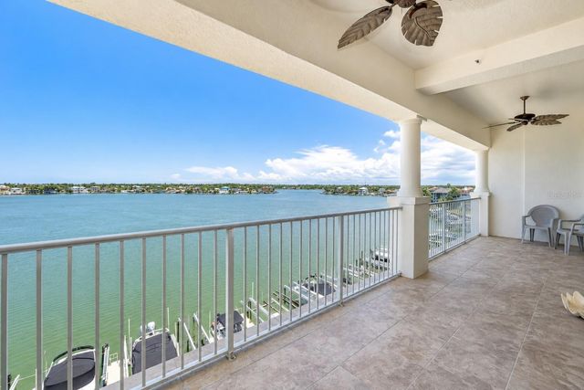 17717 GULF BOULEVARD 504, St Petersburg, FL 33708