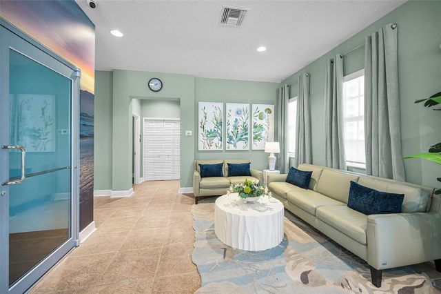 17717 GULF BOULEVARD 504, St Petersburg, FL 33708