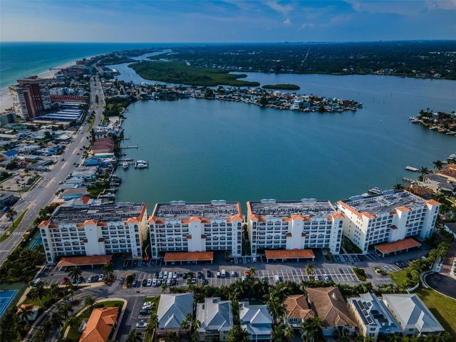 17717 GULF BOULEVARD 504, St Petersburg, FL 33708