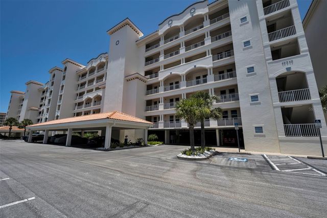 17717 GULF BOULEVARD 504, St Petersburg, FL 33708