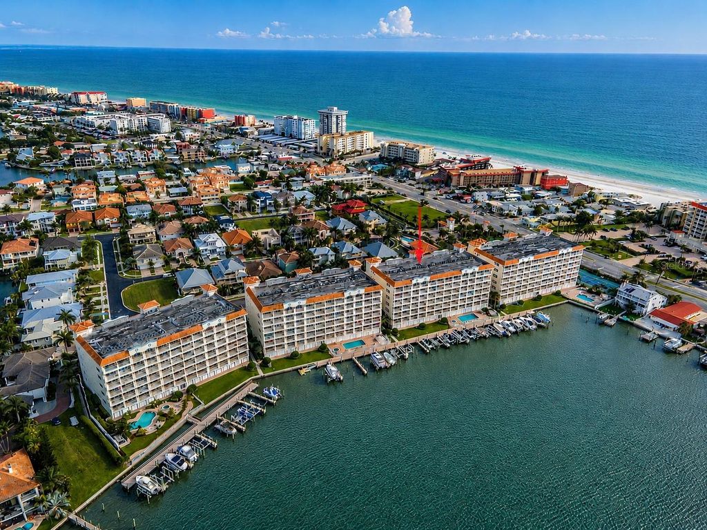 17717 GULF BOULEVARD 504, St Petersburg, FL 33708