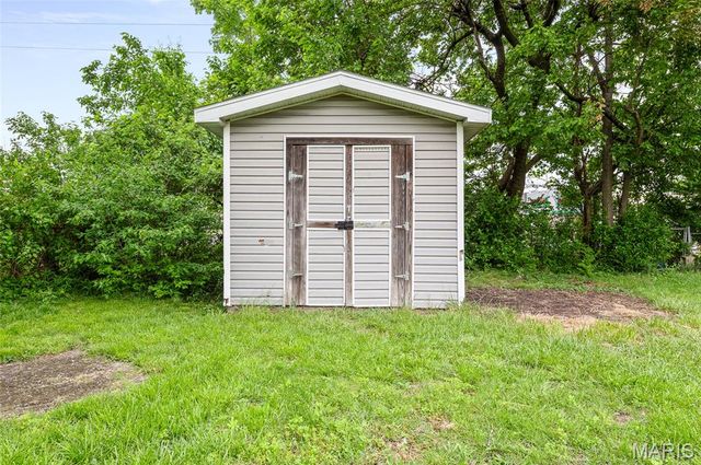 513 Victory Drive, Collinsville, IL 62234