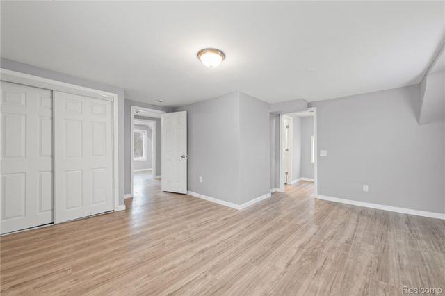 6284 Hunt Street, Romulus, MI 48174