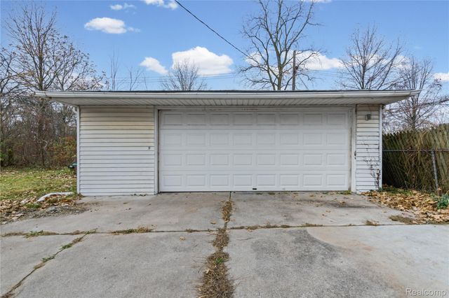 6284 Hunt Street, Romulus, MI 48174