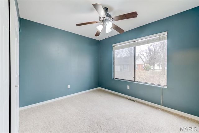 610 Summer Winds Lane F, St Peters, MO 63376