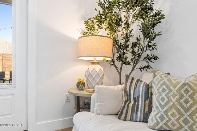 7028 Thomas Drive, Panama City Beach, FL 32408