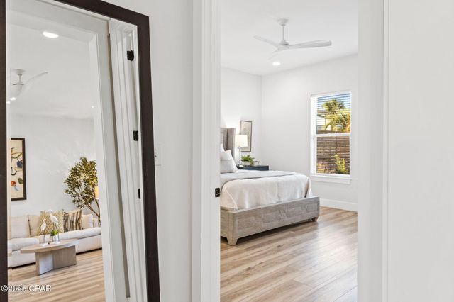 7028 Thomas Drive, Panama City Beach, FL 32408