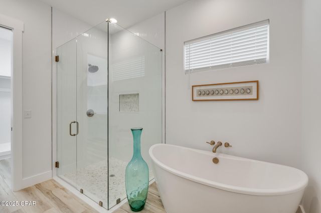 7028 Thomas Drive, Panama City Beach, FL 32408