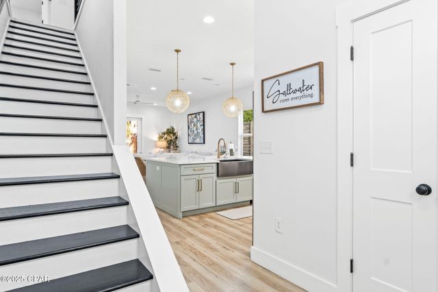 7028 Thomas Drive, Panama City Beach, FL 32408