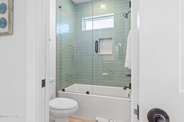 7028 Thomas Drive, Panama City Beach, FL 32408