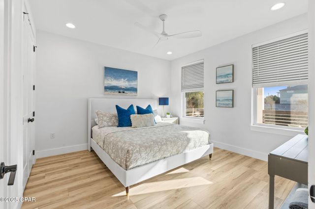 7028 Thomas Drive, Panama City Beach, FL 32408