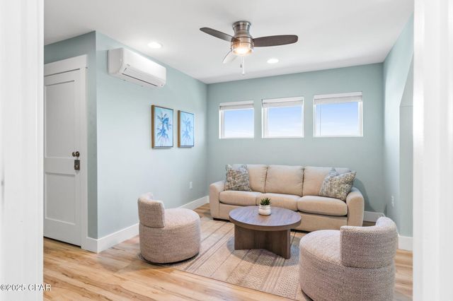 7028 Thomas Drive, Panama City Beach, FL 32408