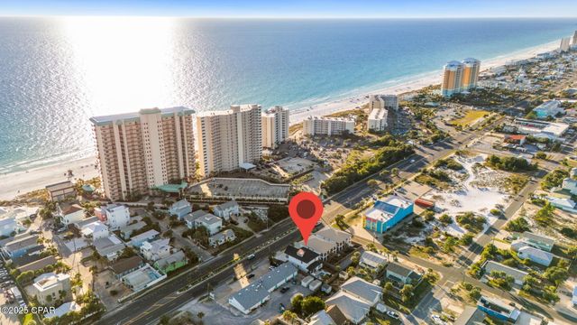 7028 Thomas Drive, Panama City Beach, FL 32408