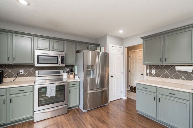 316 SW 50th Street, Ankeny, IA 50023