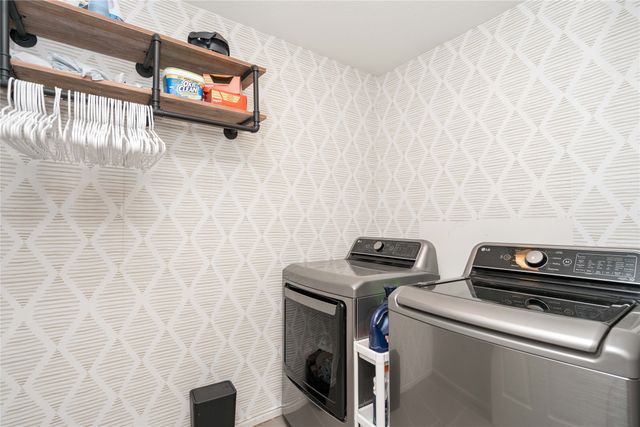 316 SW 50th Street, Ankeny, IA 50023