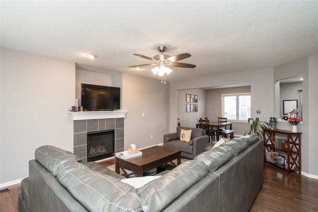 316 SW 50th Street, Ankeny, IA 50023