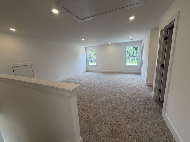1435 Charles Dr, Chapel Hill, TN 37034