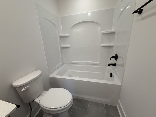 1435 Charles Dr, Chapel Hill, TN 37034