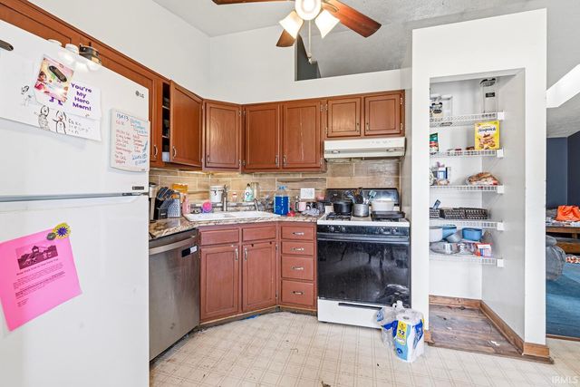 643 Conner Drive, Mishawaka, IN 46544