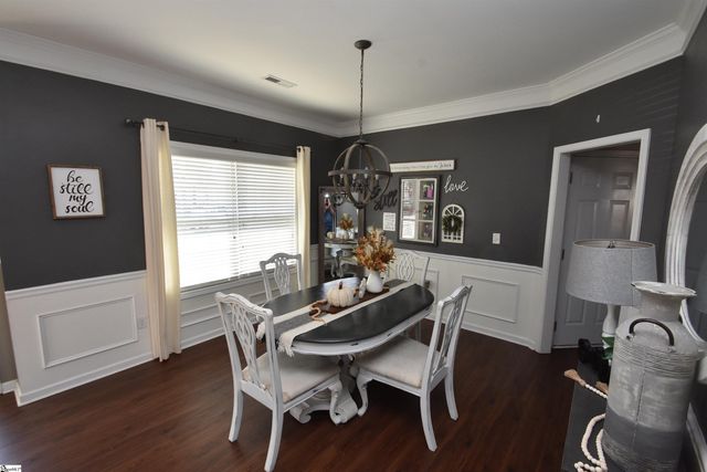 26 Valley Bluff Lane, Simpsonville, SC 29680