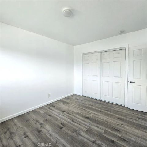 320 E Hullett D, Long Beach, CA 90805