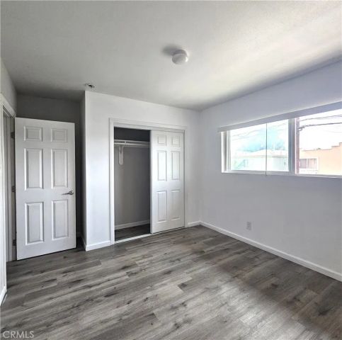 320 E Hullett D, Long Beach, CA 90805