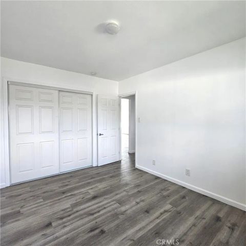 320 E Hullett D, Long Beach, CA 90805