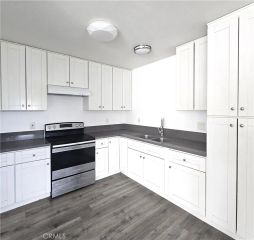 320 E Hullett D, Long Beach, CA 90805