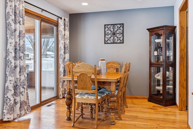 7411 Isleton Avenue S, Cottage Grove, MN 55016