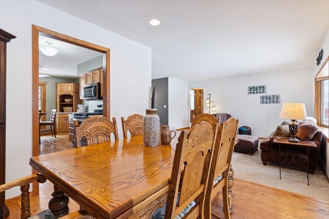 7411 Isleton Avenue S, Cottage Grove, MN 55016