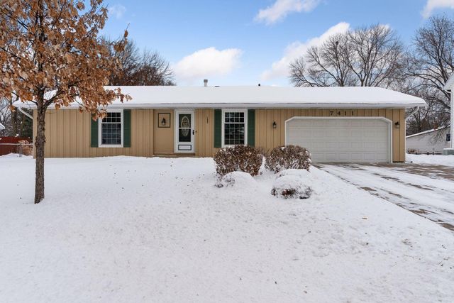 7411 Isleton Avenue S, Cottage Grove, MN 55016