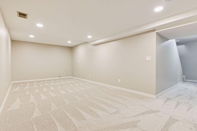 7411 Isleton Avenue S, Cottage Grove, MN 55016