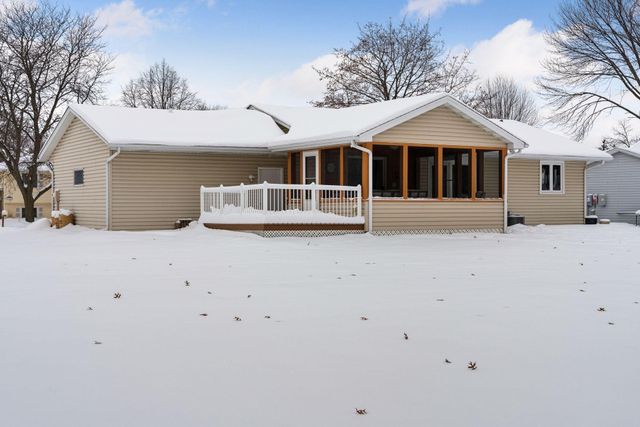 7411 Isleton Avenue S, Cottage Grove, MN 55016