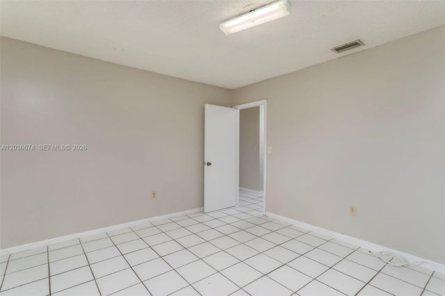 6331 Pierce St 1, Hollywood, FL 33024
