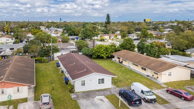 6331 Pierce St 1, Hollywood, FL 33024