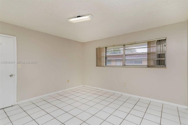 6331 Pierce St 1, Hollywood, FL 33024
