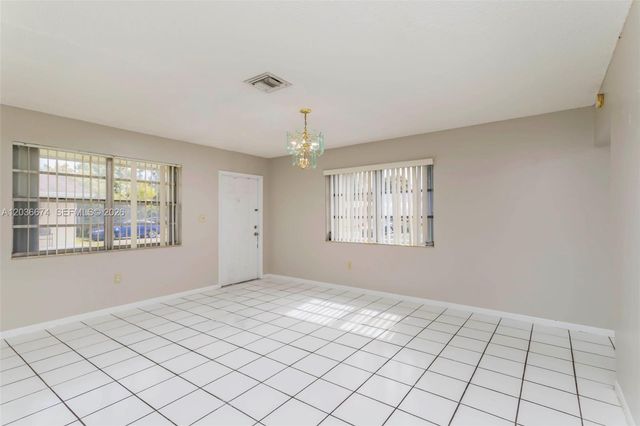 6331 Pierce St 1, Hollywood, FL 33024