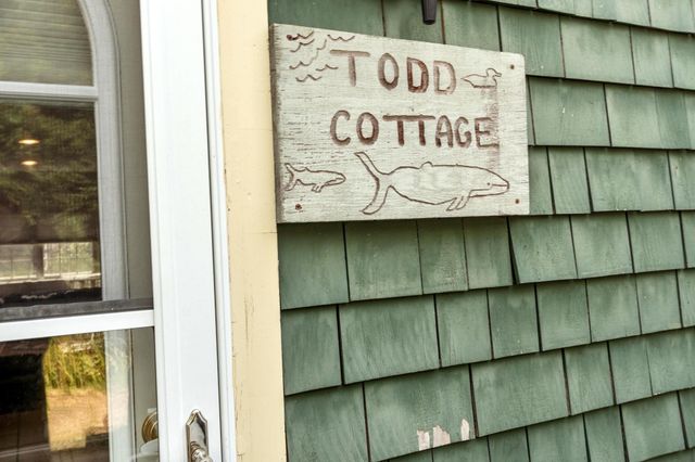 1 Pigeon Hill Court B, Rockport, MA 01966