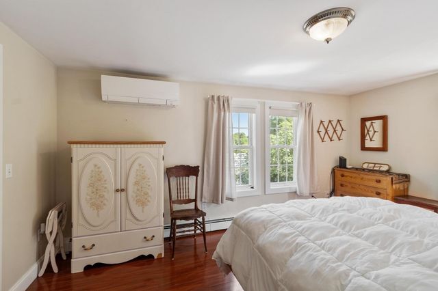 1 Pigeon Hill Court B, Rockport, MA 01966