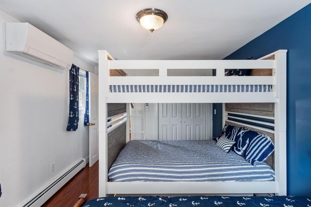 1 Pigeon Hill Court B, Rockport, MA 01966