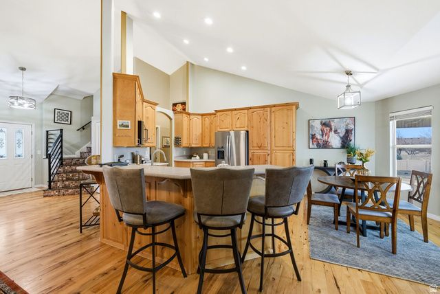 8089 S RED CASTLE WAY, West Jordan, UT 84081