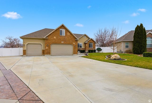 8089 S RED CASTLE WAY, West Jordan, UT 84081