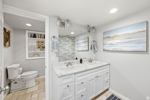 8089 S RED CASTLE WAY, West Jordan, UT 84081