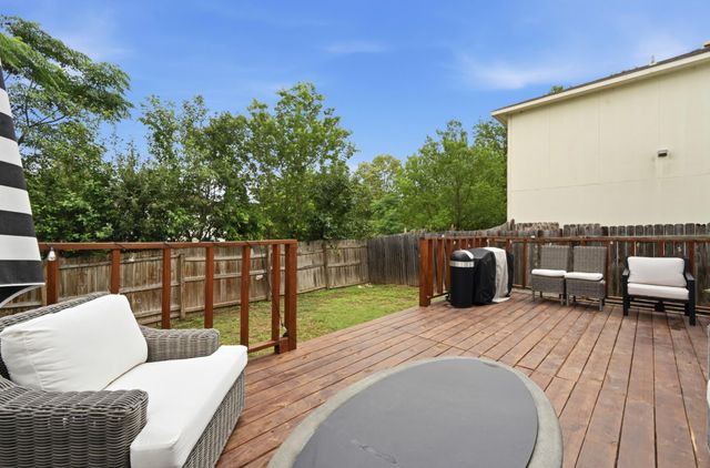 1414 Strickland DR, Austin, TX 78748