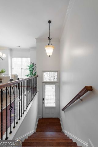 2052 Cobblestone Circle NE, Atlanta, GA 30319