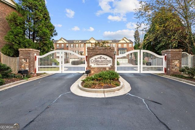 2052 Cobblestone Circle NE, Atlanta, GA 30319