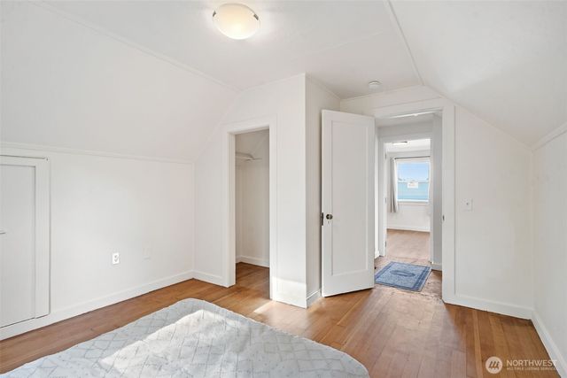 1205 Oyster Bay Avenue S, Bremerton, WA 98312