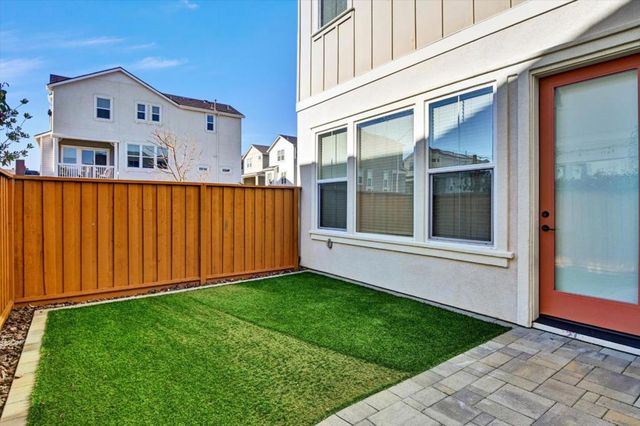 37532 Bay Crest Road, Newark, CA 94560